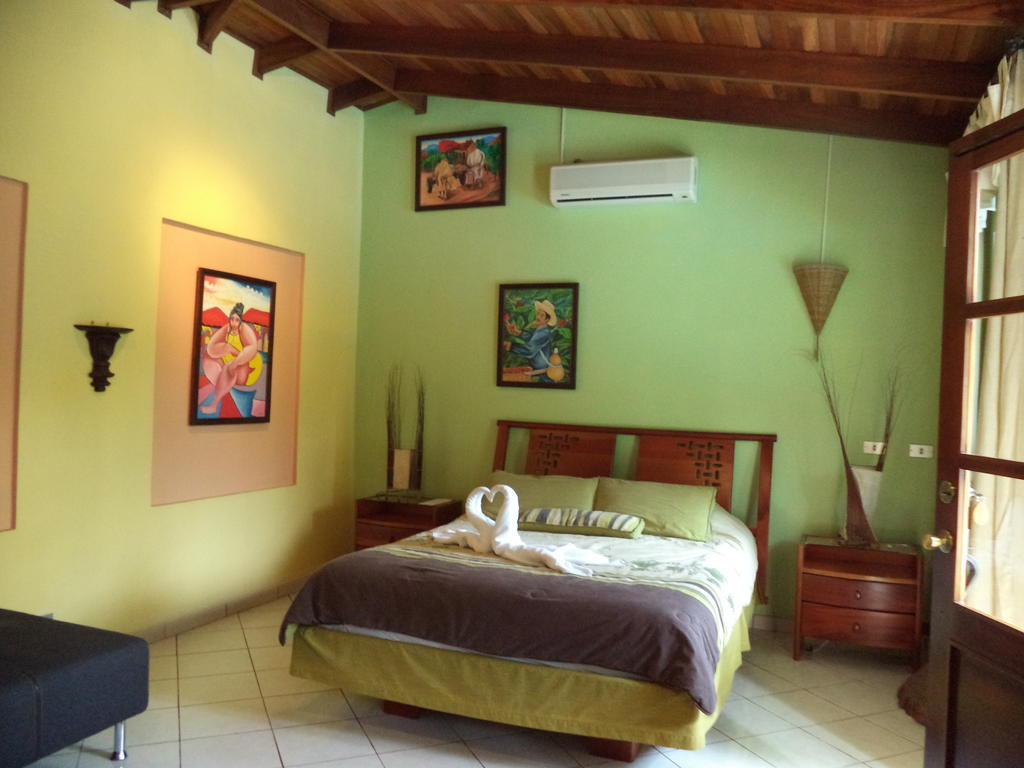 Hotel Vagabondo La Fortuna Rum bild